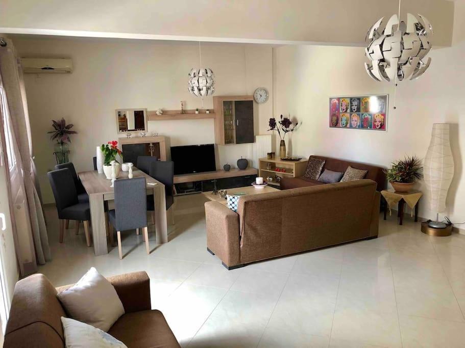 An Ideal 3 Bedroom Apartment In Heraklion - Crete Екстериор снимка